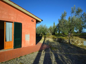 Semi detached house in traditional agriturismo with clear view of the Chianti